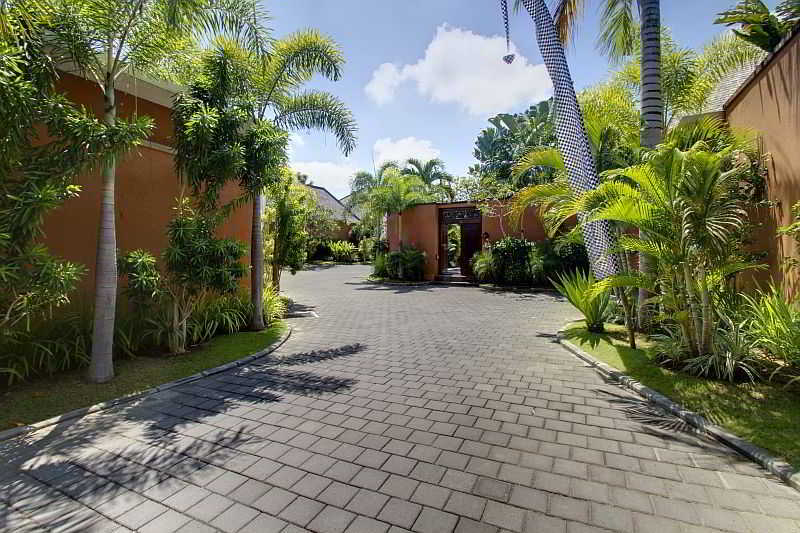 The Kunja Villa Hotel and Spa