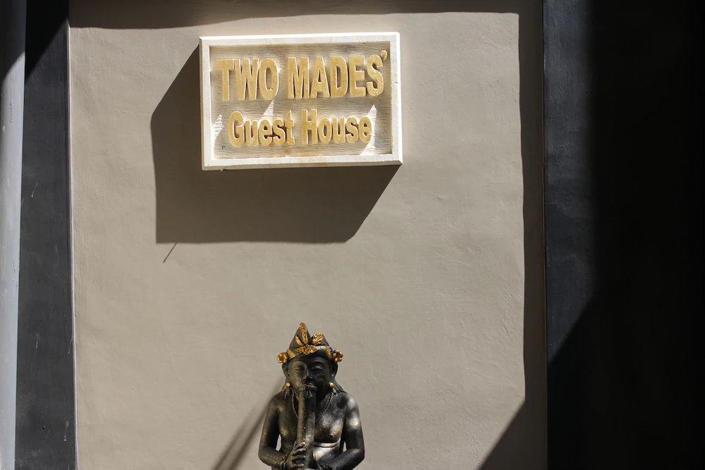 Two Made's Guest House