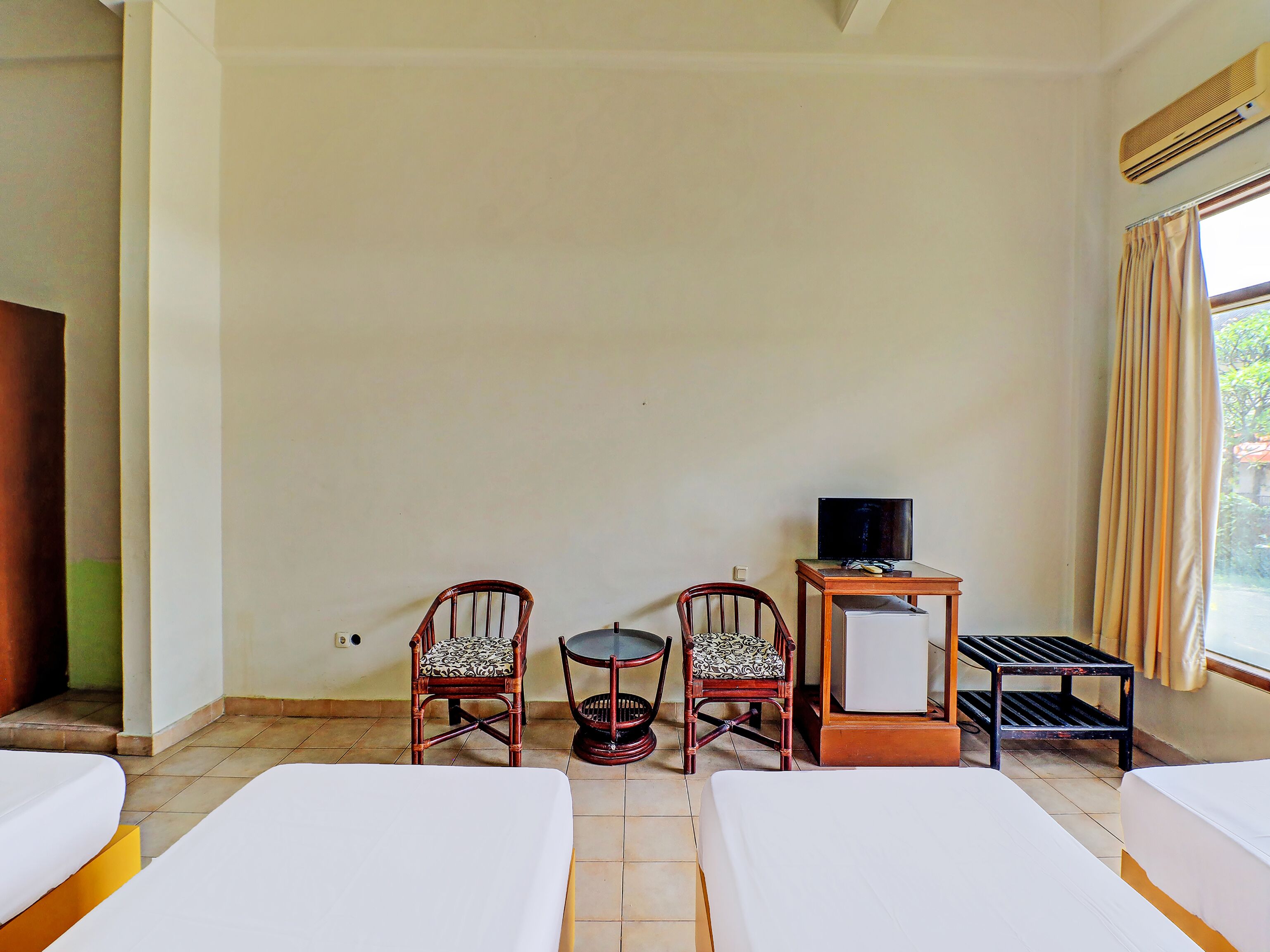 Warna Kedaton Hotel by OYO