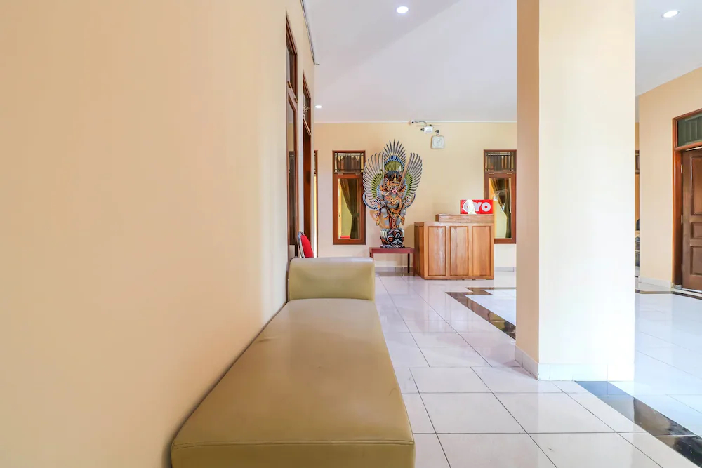 Wisma Guntur II by OYO Rooms