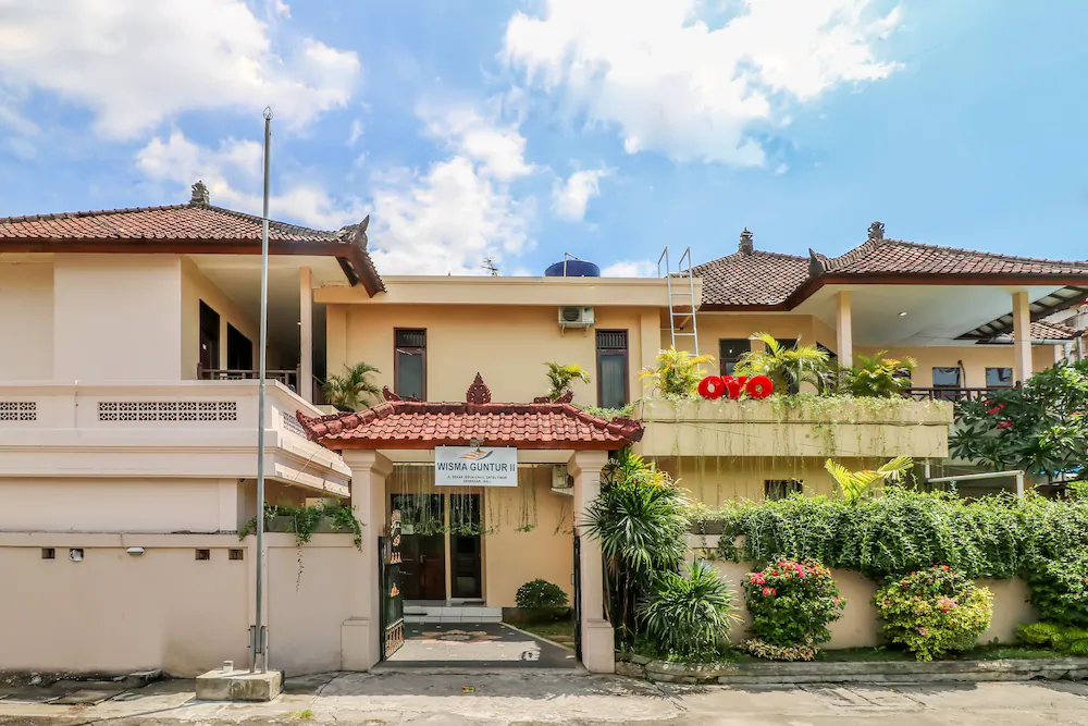 Wisma Guntur II by OYO Rooms