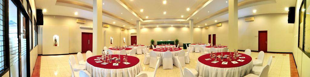 Yani Hotel