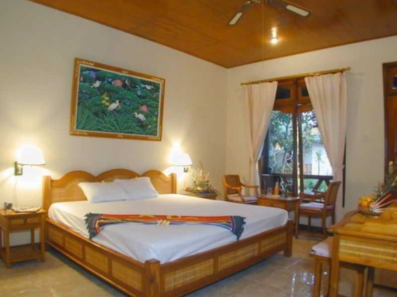 Bona Village Inn