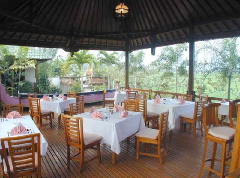 Bona Village Inn