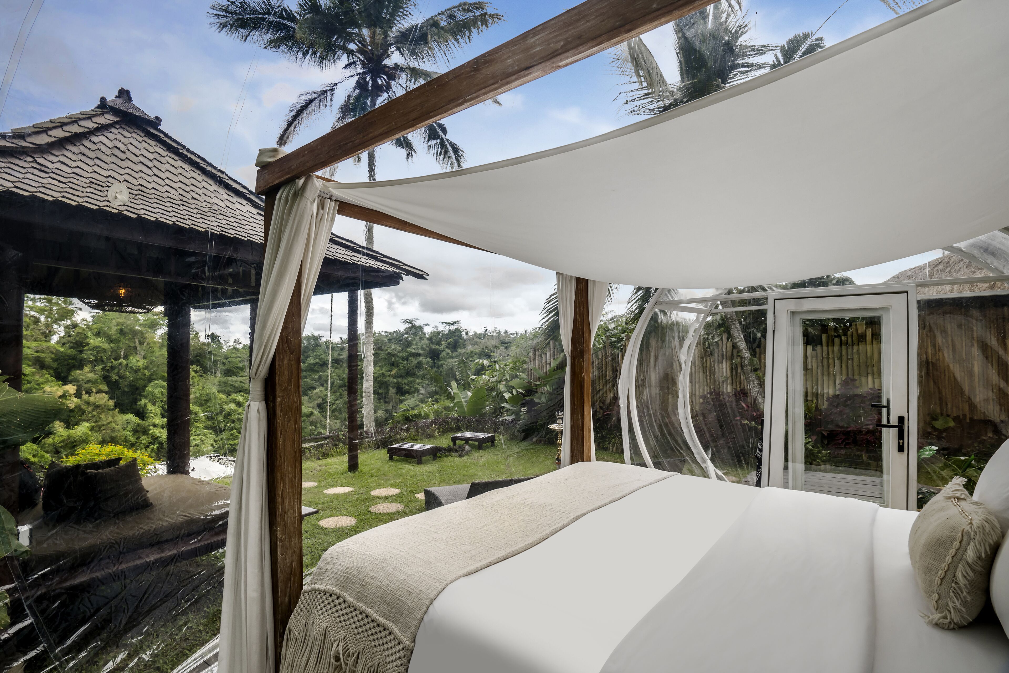 Bubble Hotel Ubud