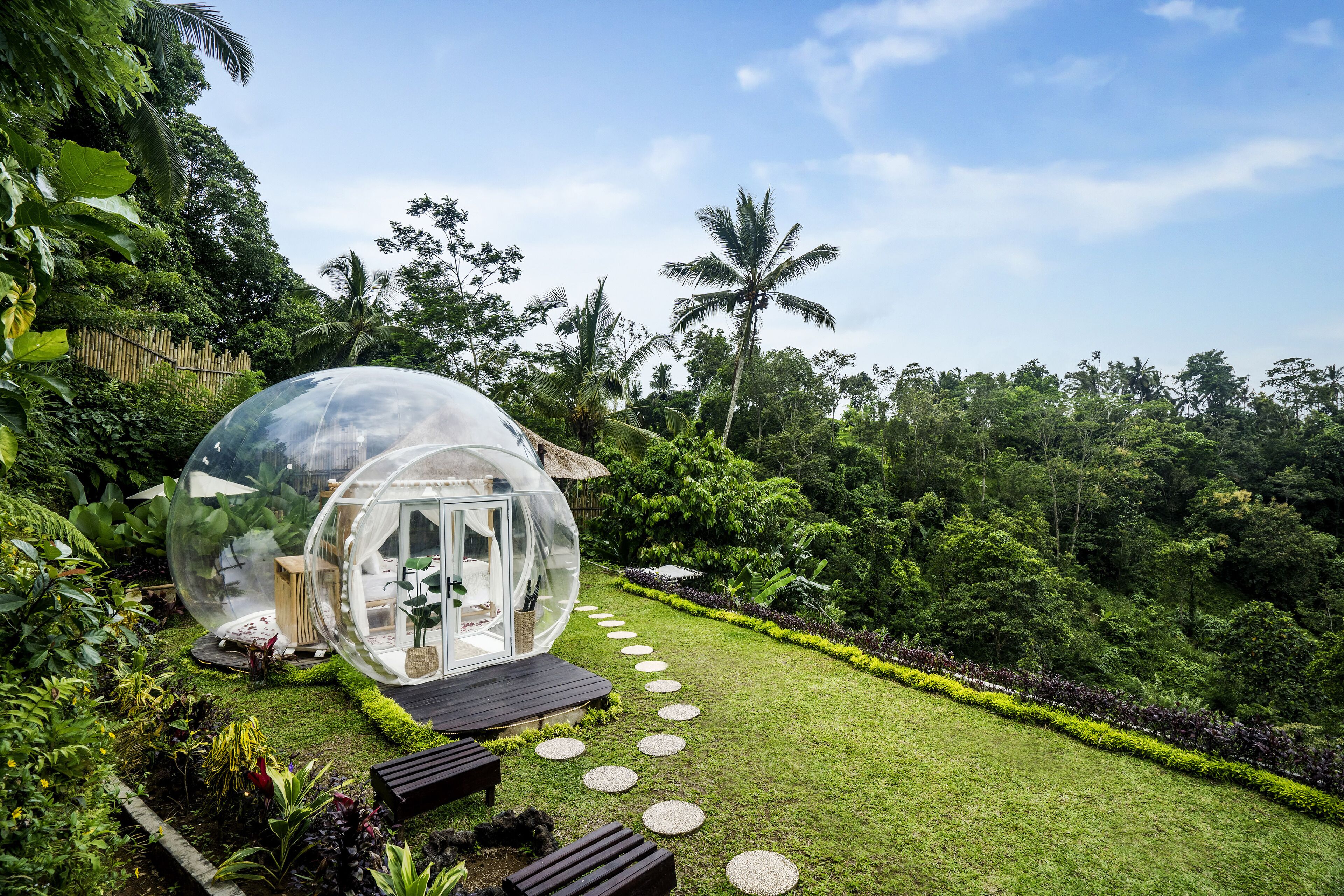 Bubble Hotel Ubud