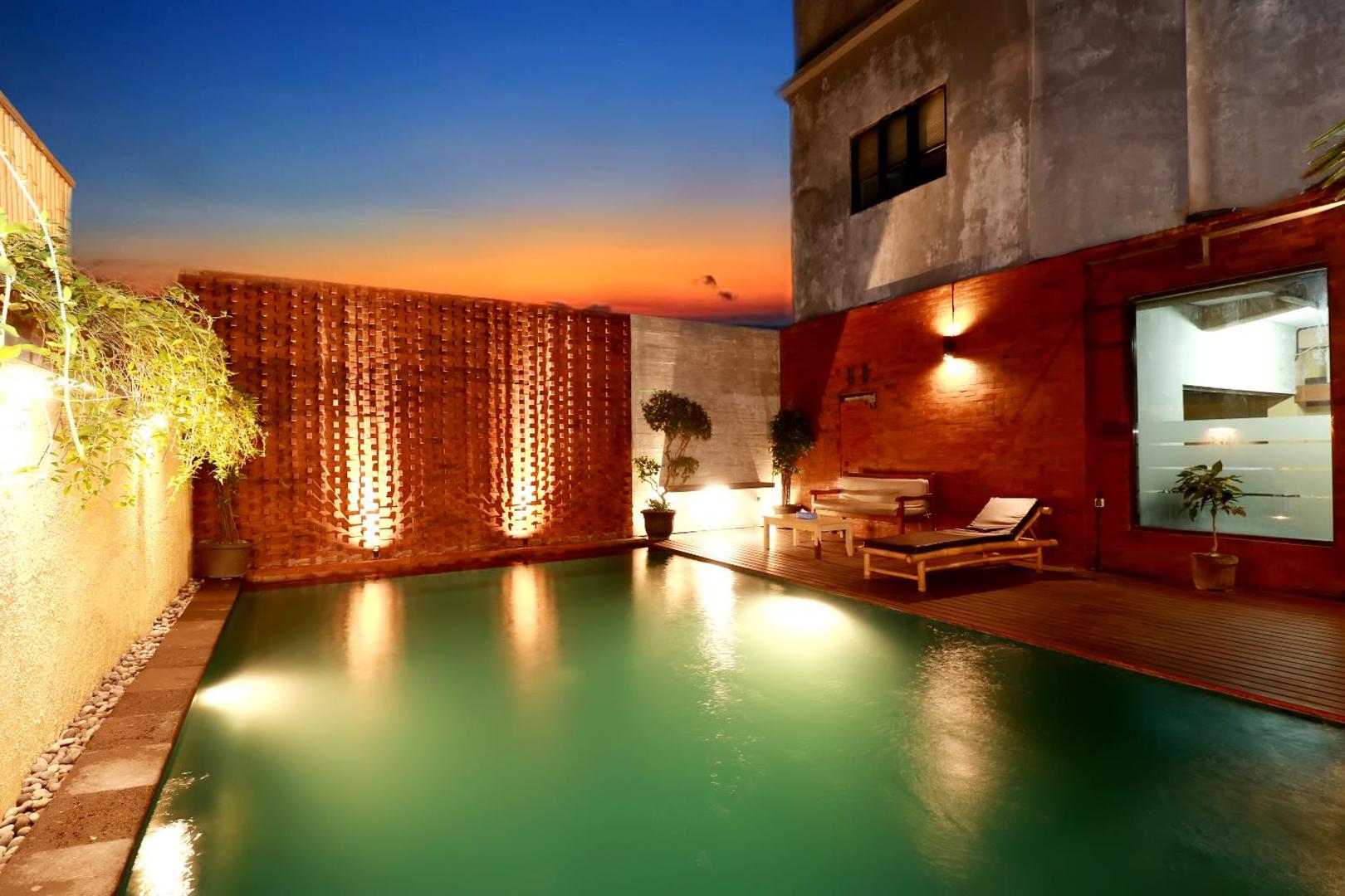 Dante Guest House by OYO