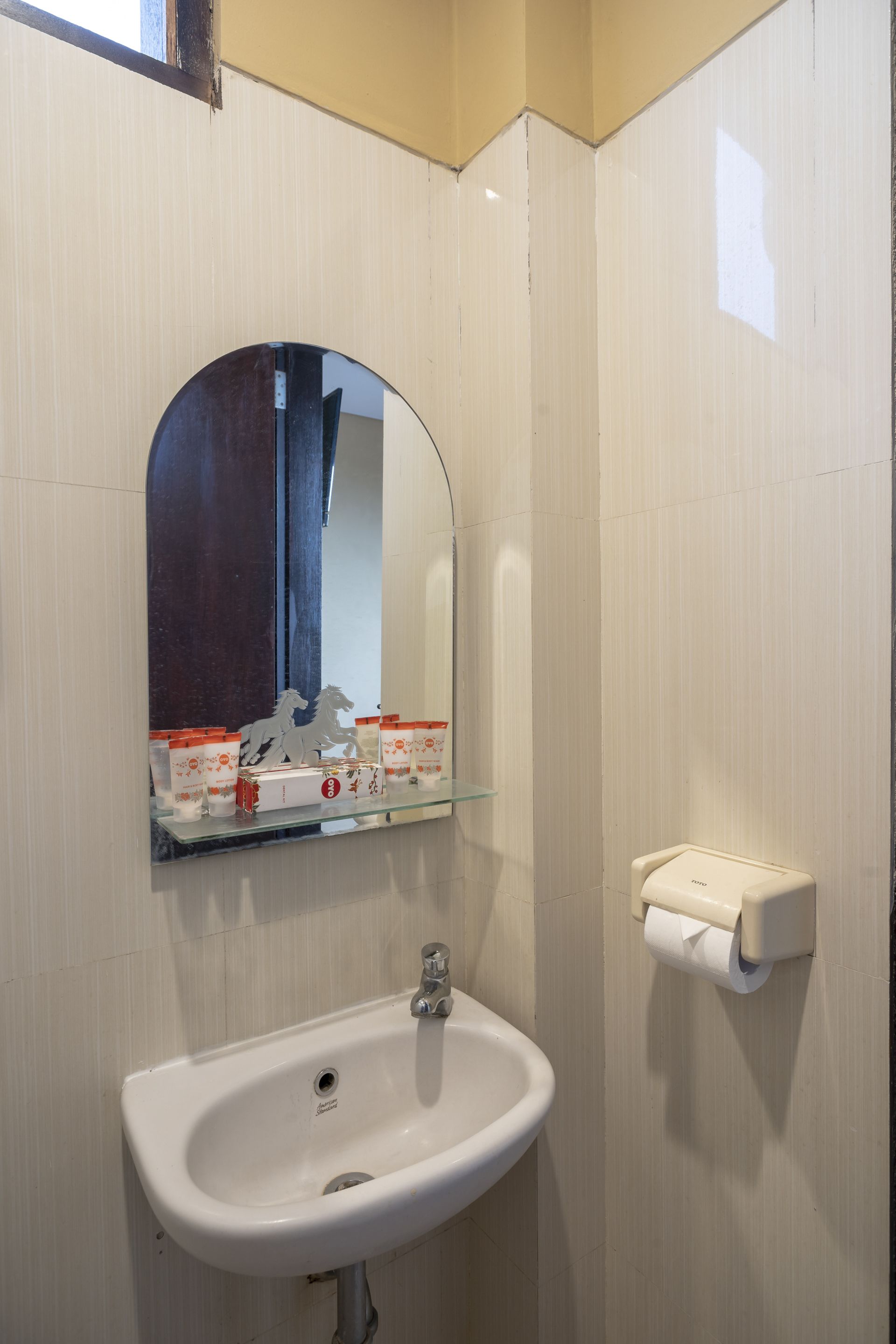 Dante Guest House by OYO