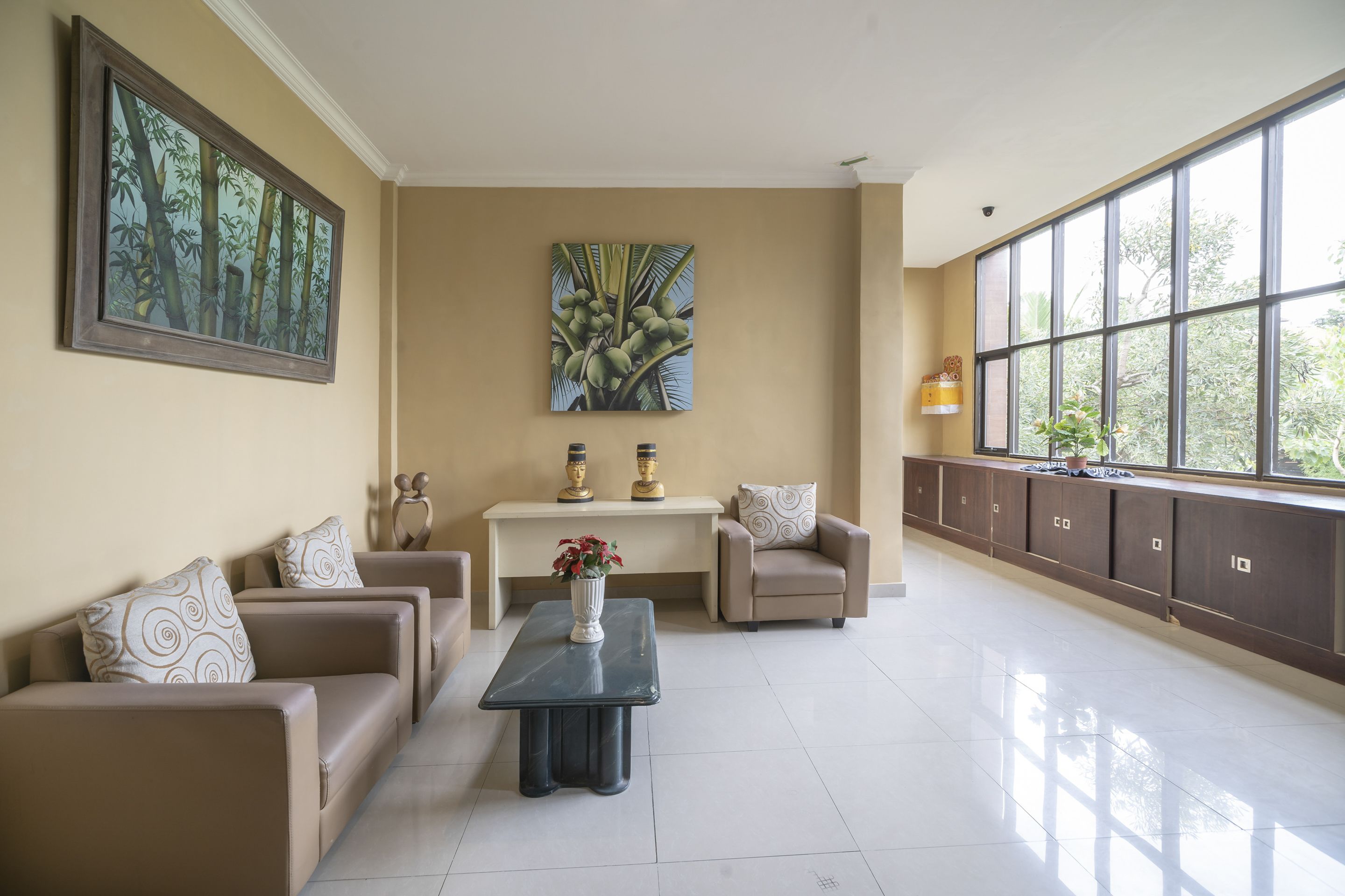 Dante Guest House by OYO