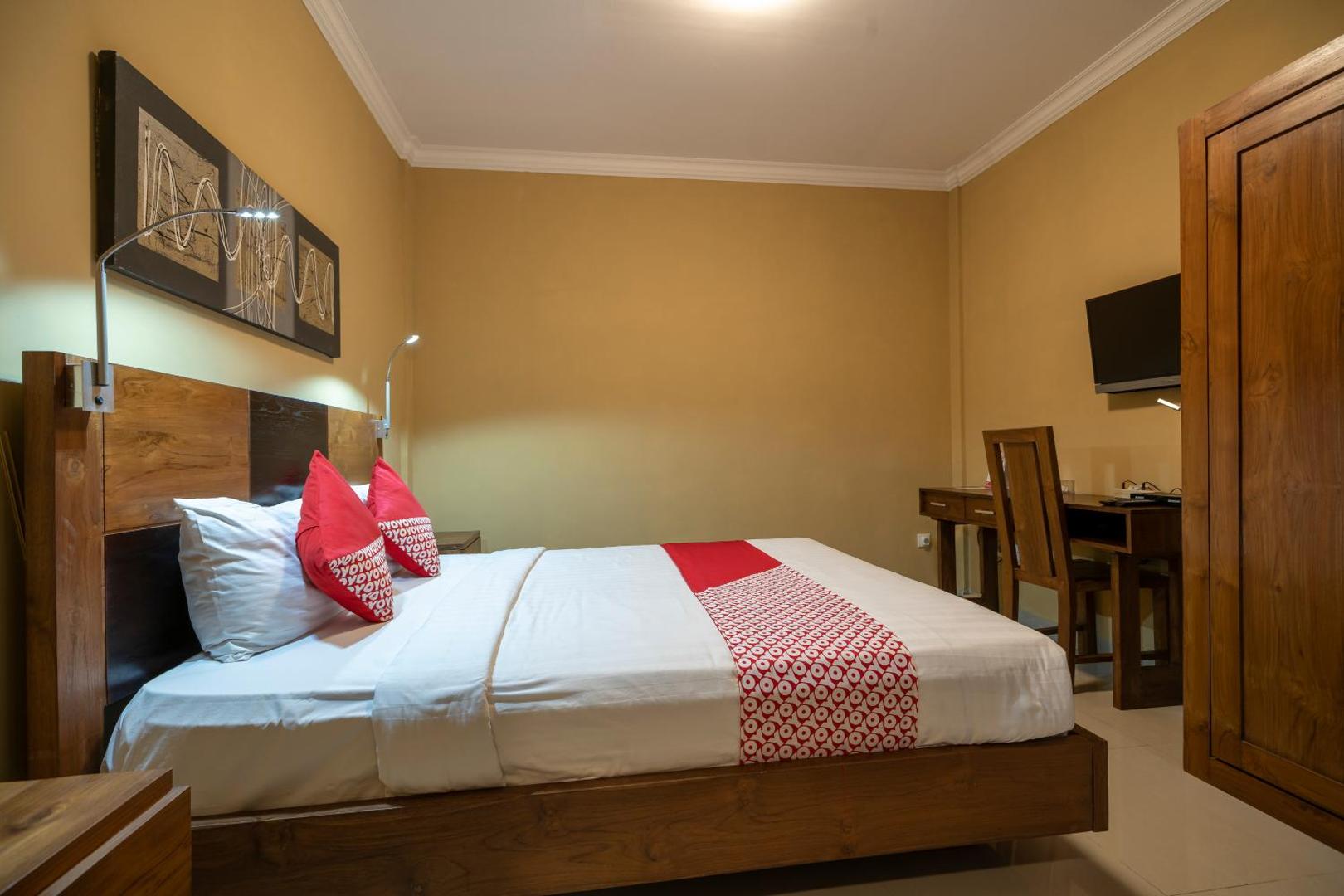 Dante Guest House by OYO