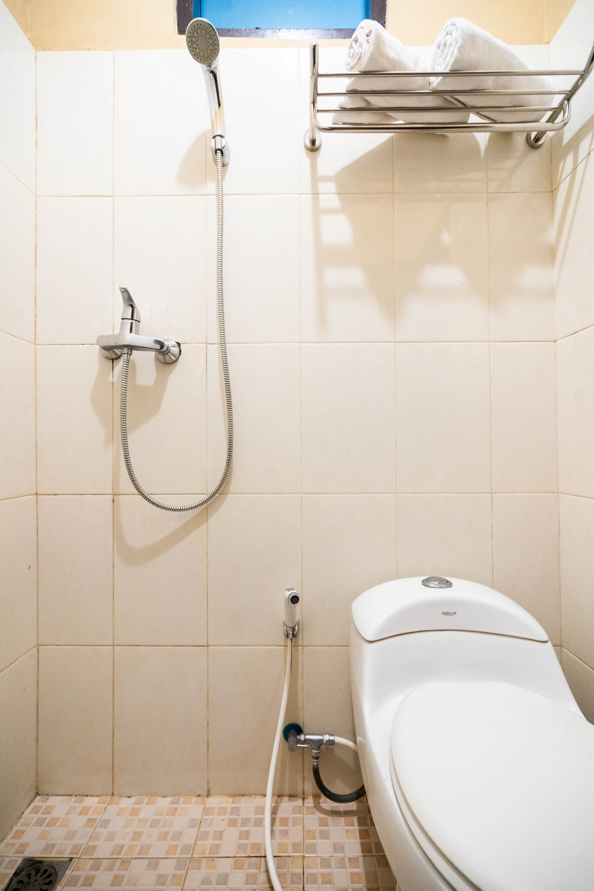 Dante Guest House by OYO