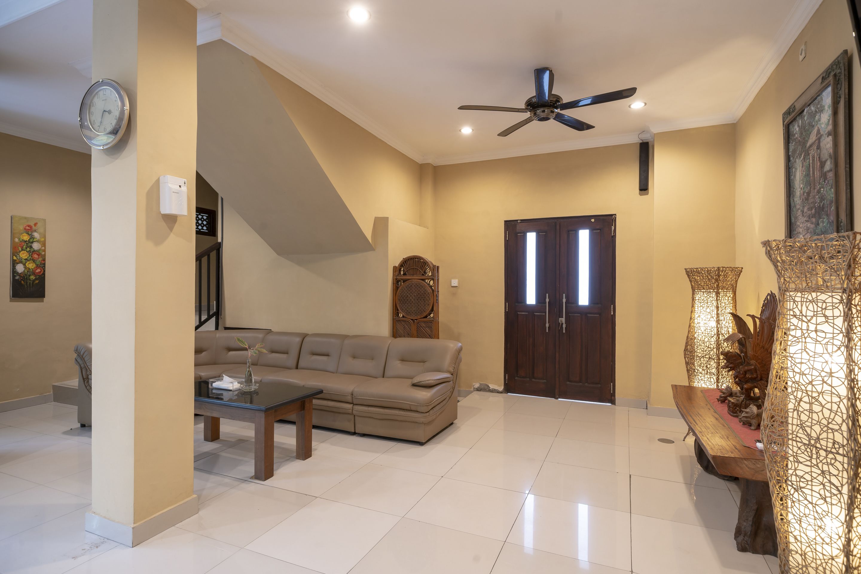 Dante Guest House by OYO