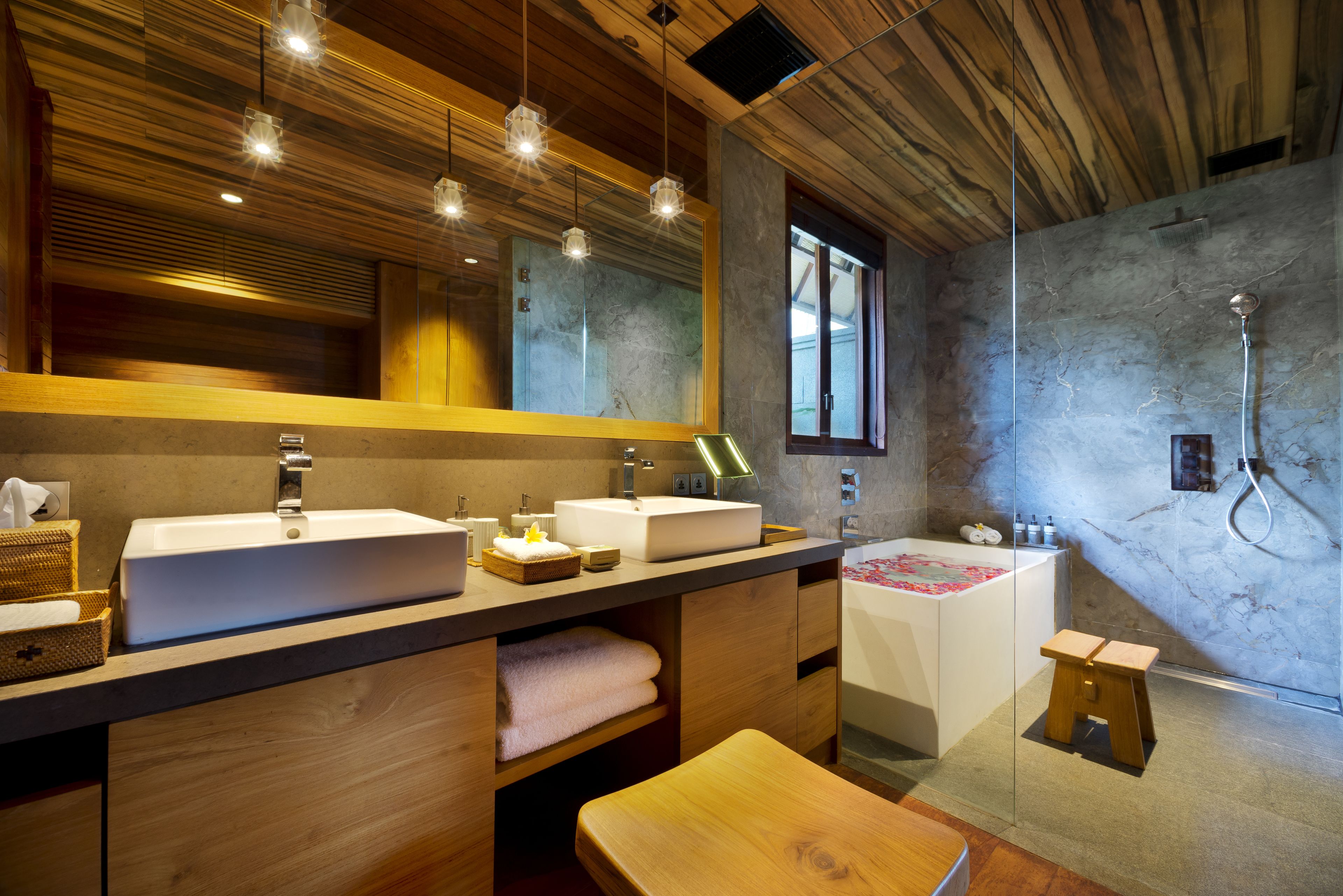 Hoshinoya Bali