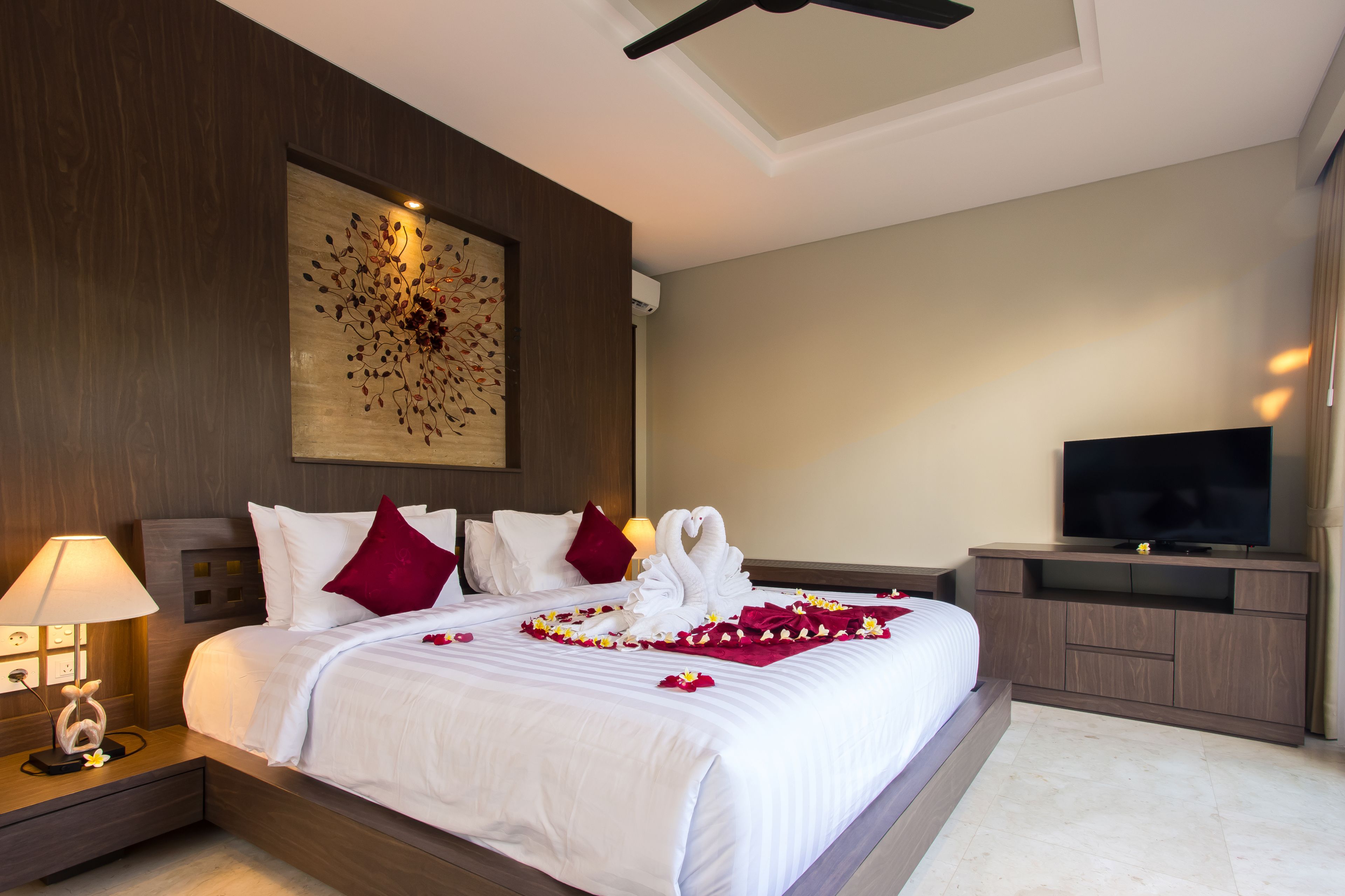Khayangan Kemenuh Villas