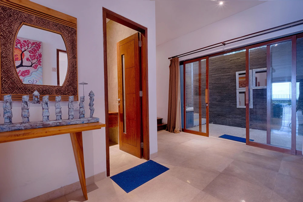 Kutus Kutus Keramas Villa