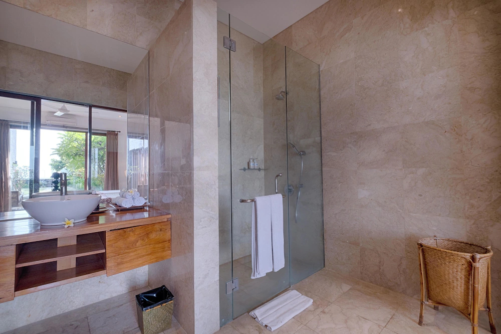 Kutus Kutus Keramas Villa