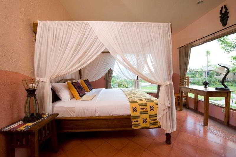 Mara River Safari Lodge