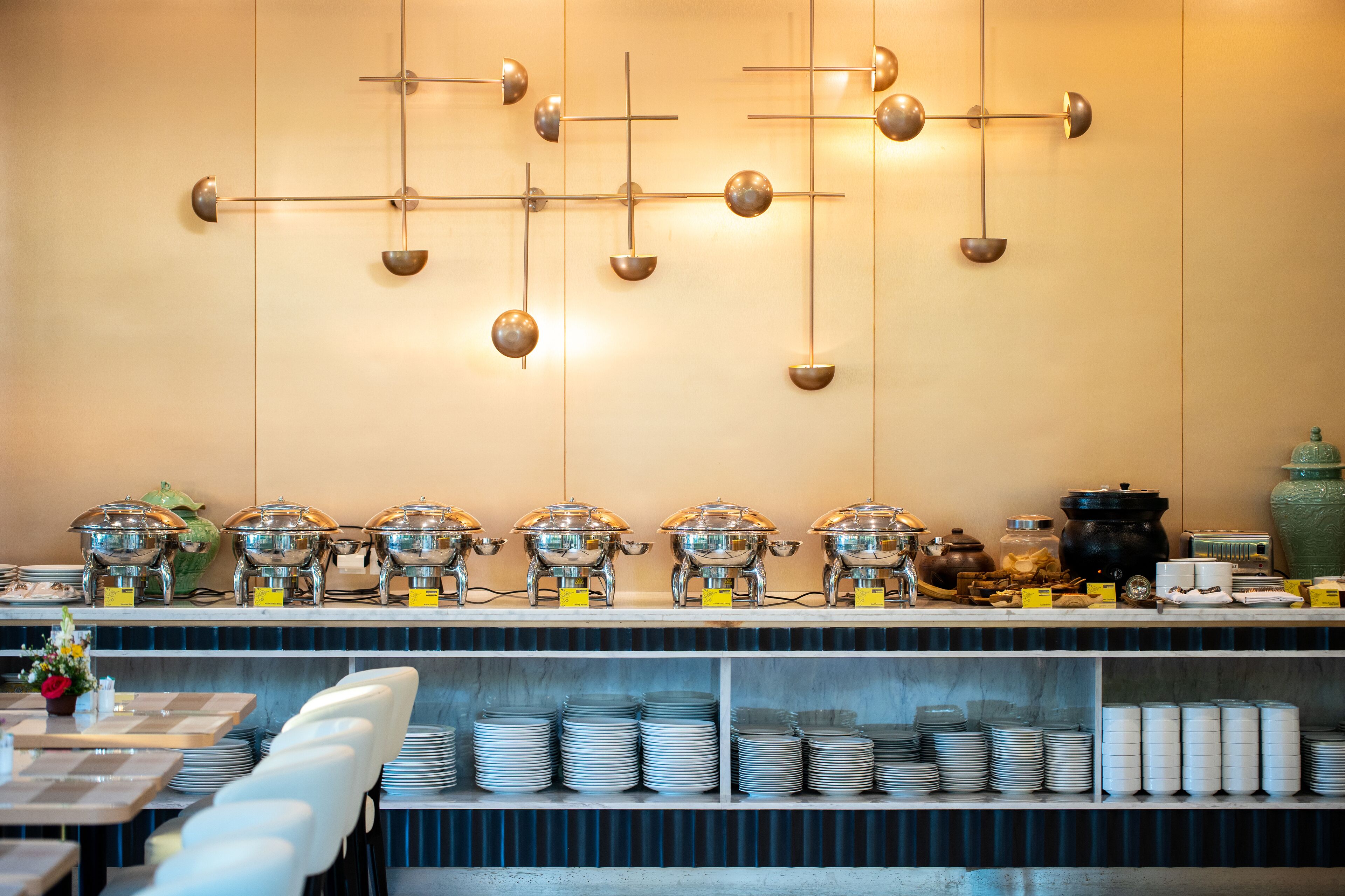 Rv Hotel Kutus Kutus