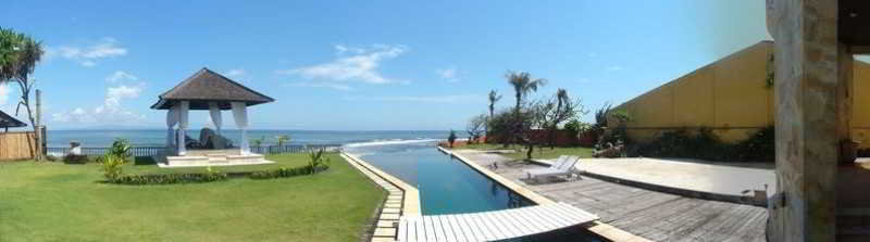 Suarti Resort, Villas & Gallery