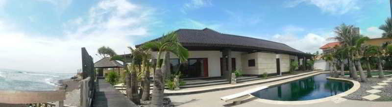 Suarti Resort, Villas & Gallery