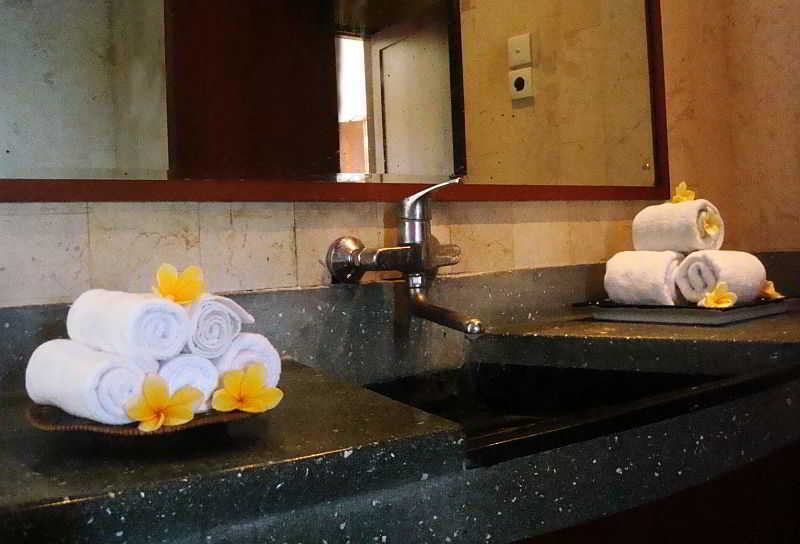 Suarti Resort, Villas & Gallery