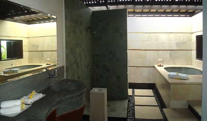 Suarti Resort, Villas & Gallery