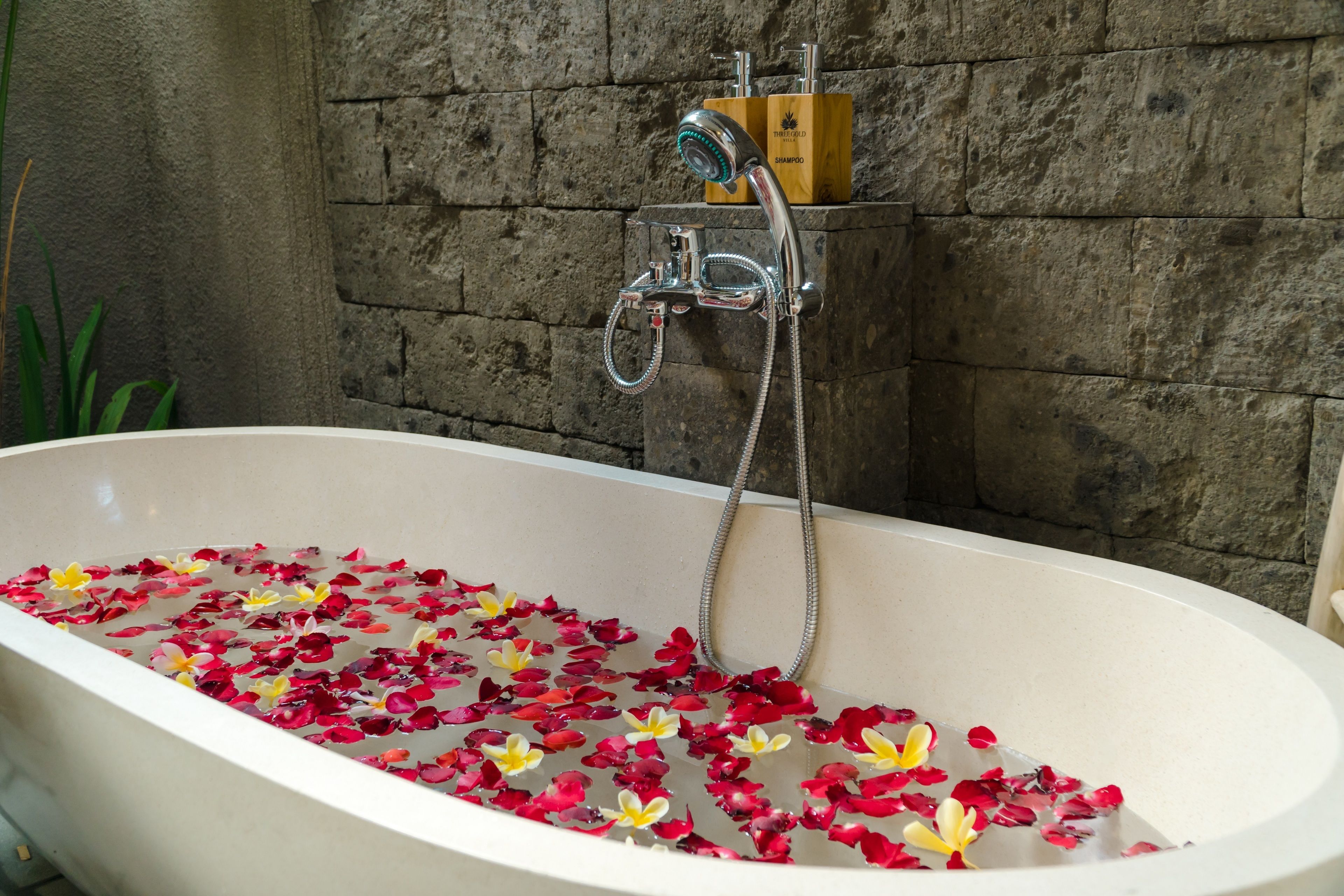 Three Gold Luxury Private Villa