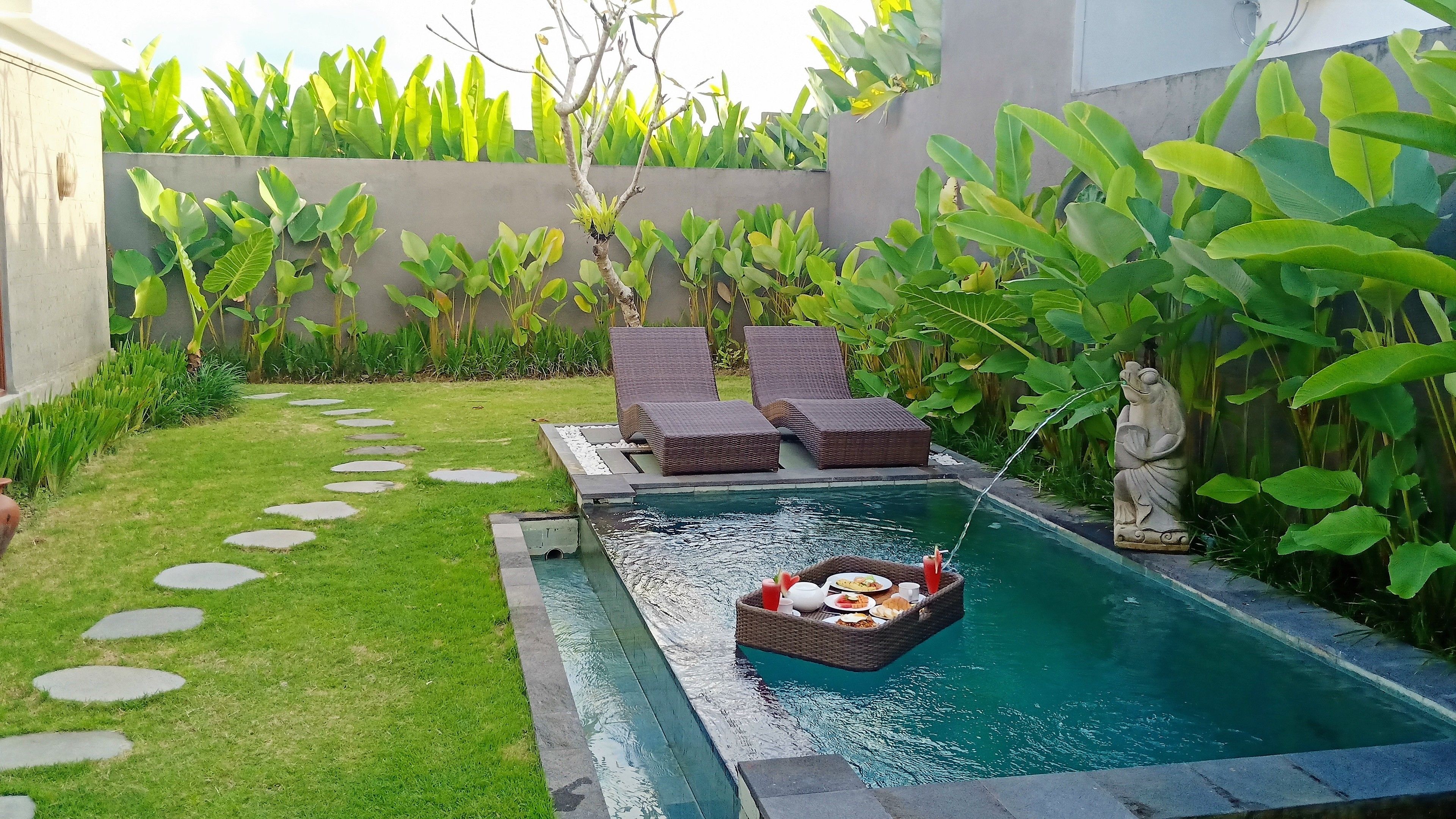 Three Gold Luxury Private Villa