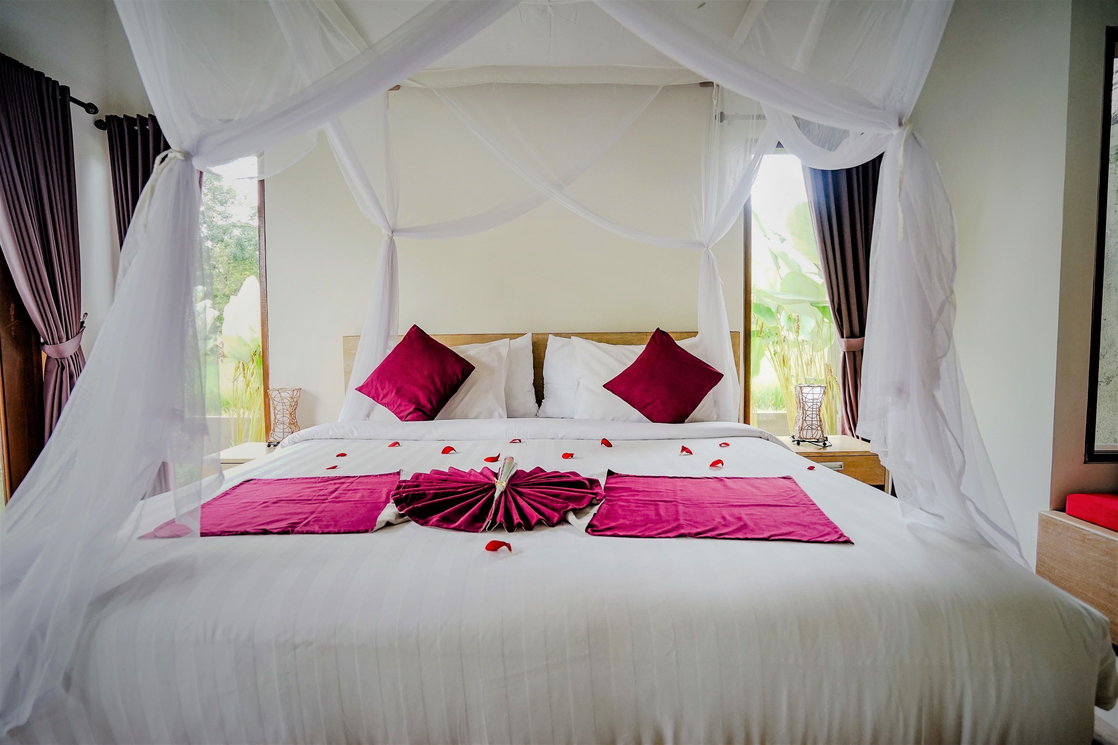 Three Gold Luxury Private Villa