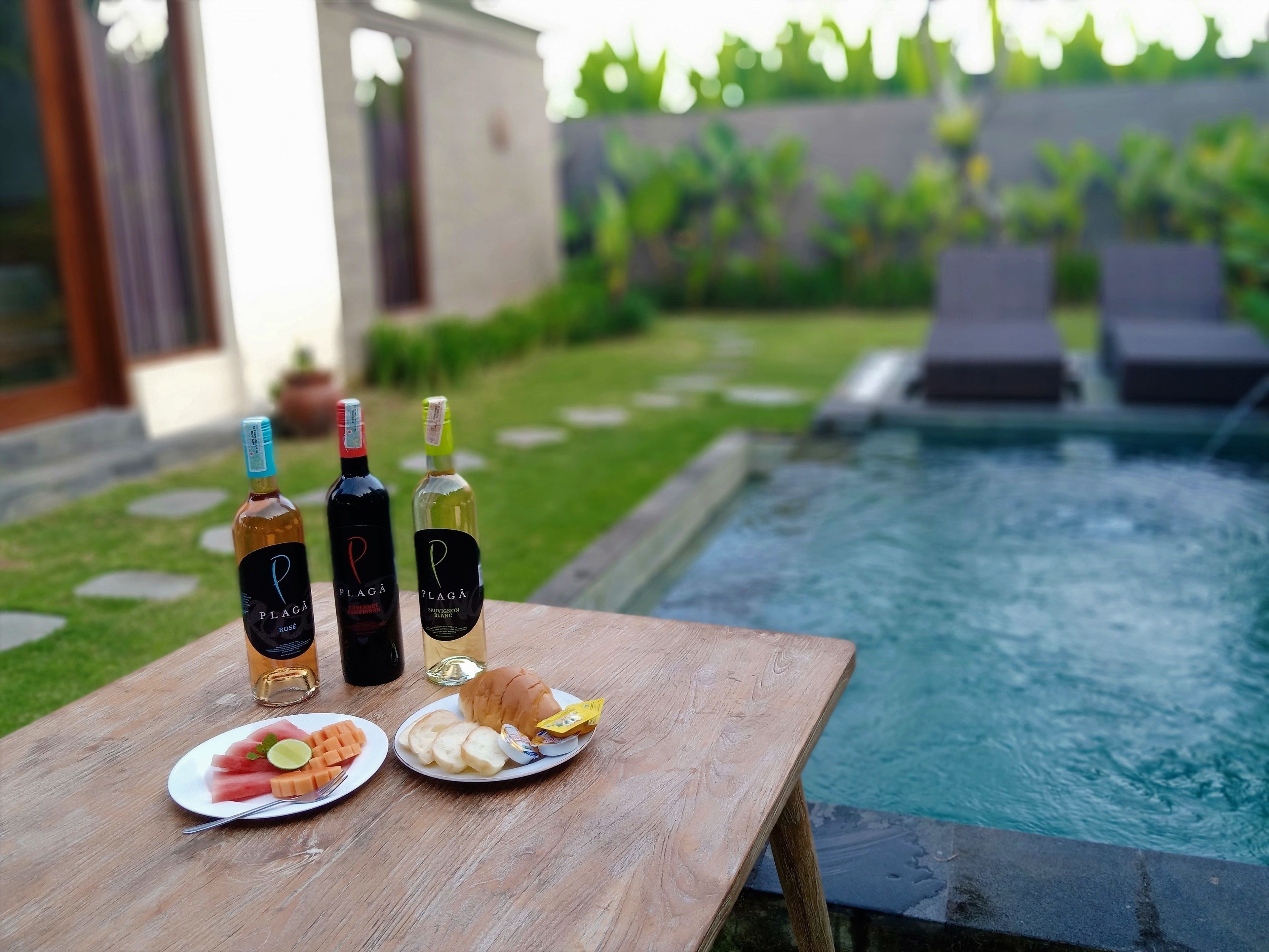 Three Gold Luxury Private Villa