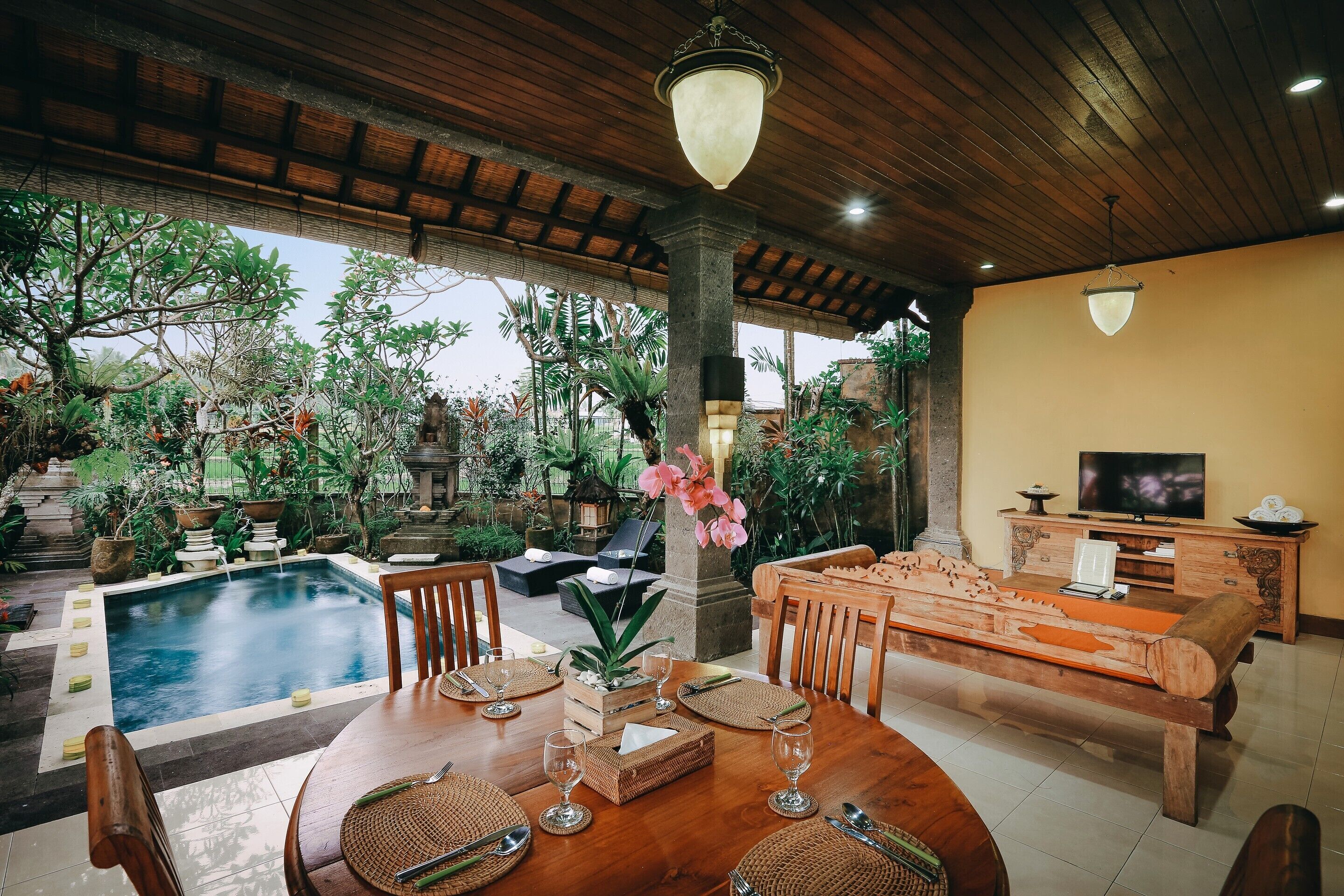 Umah Bidadari II Villa