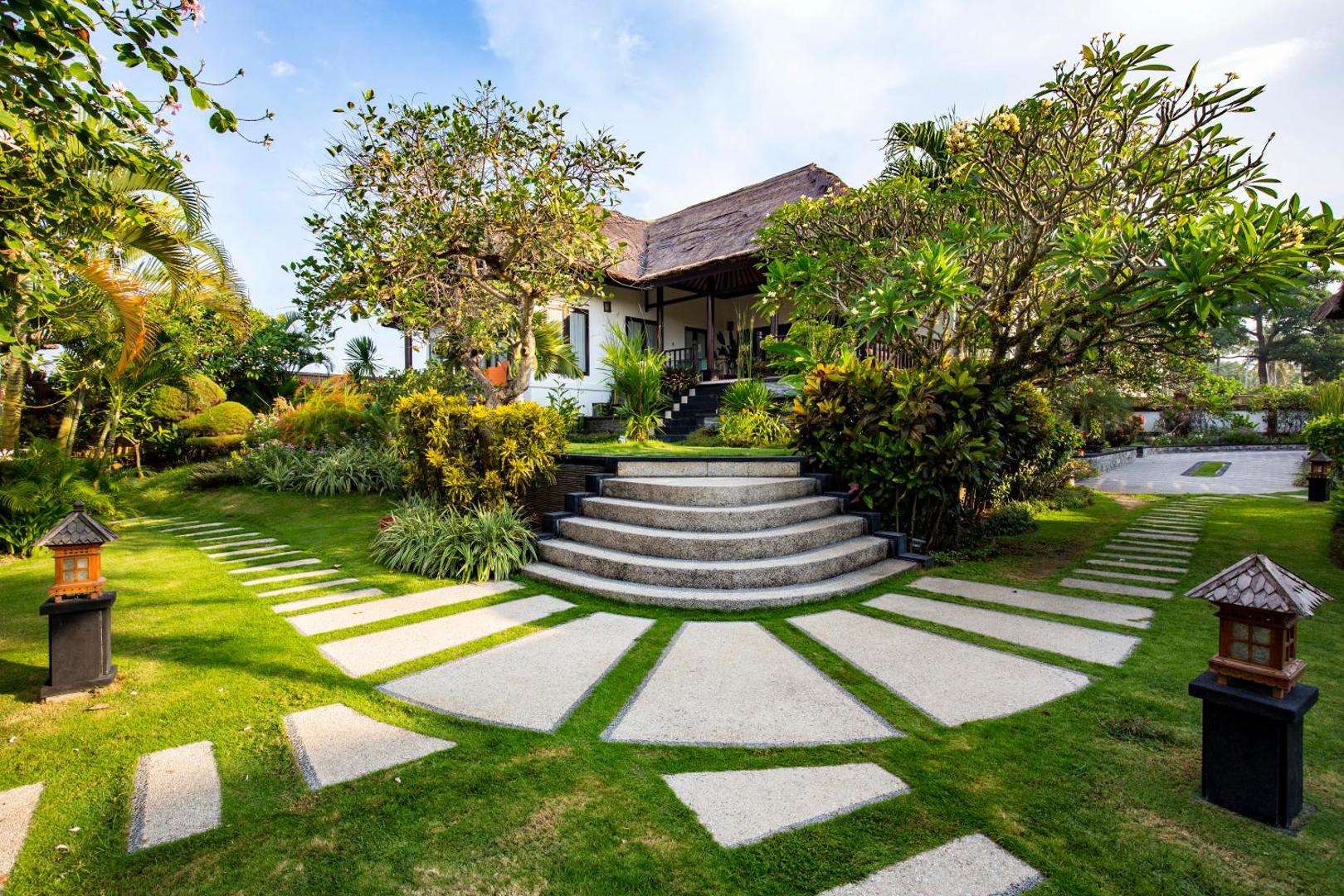 Villa L'Orange Bali