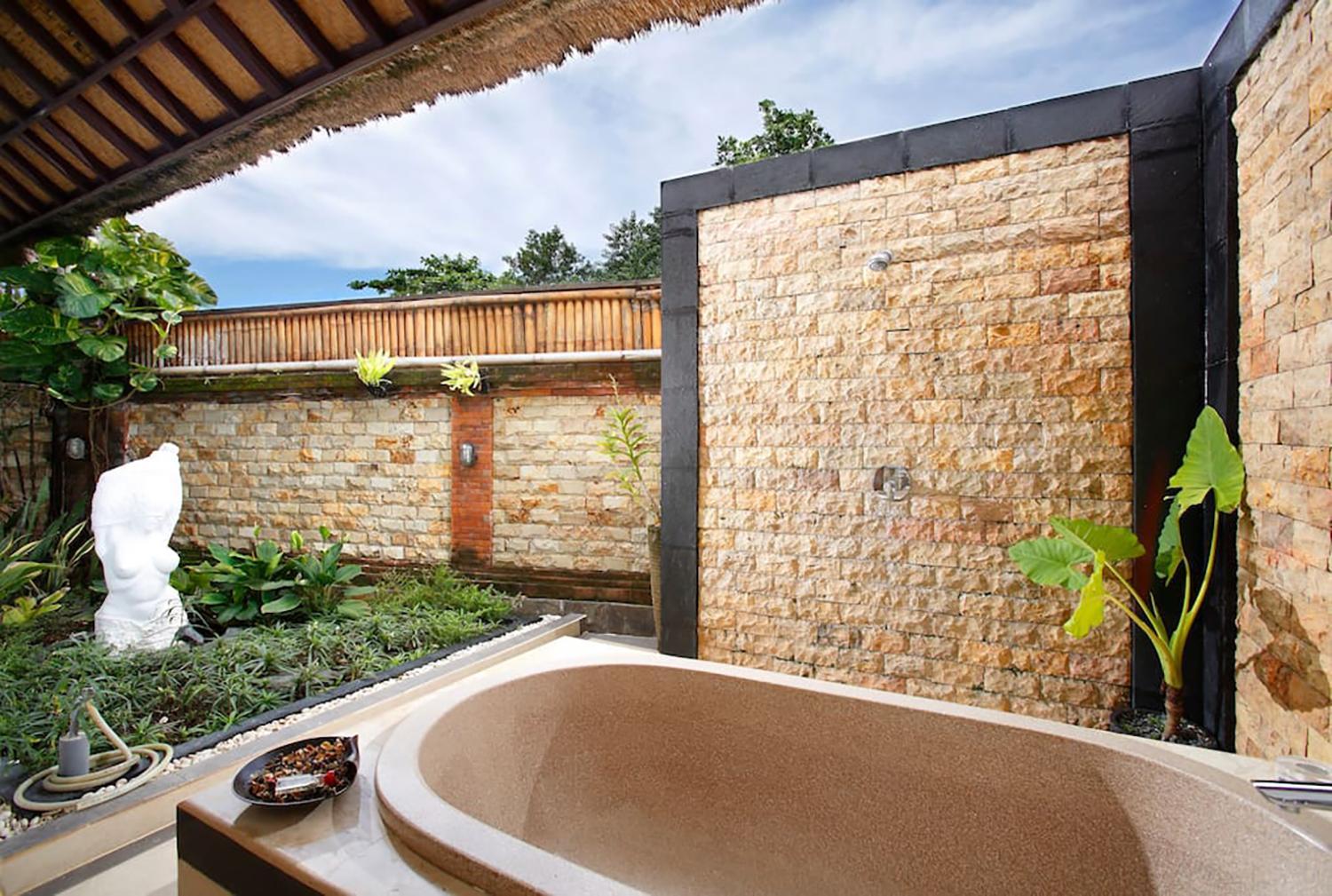 Villa L'Orange Bali