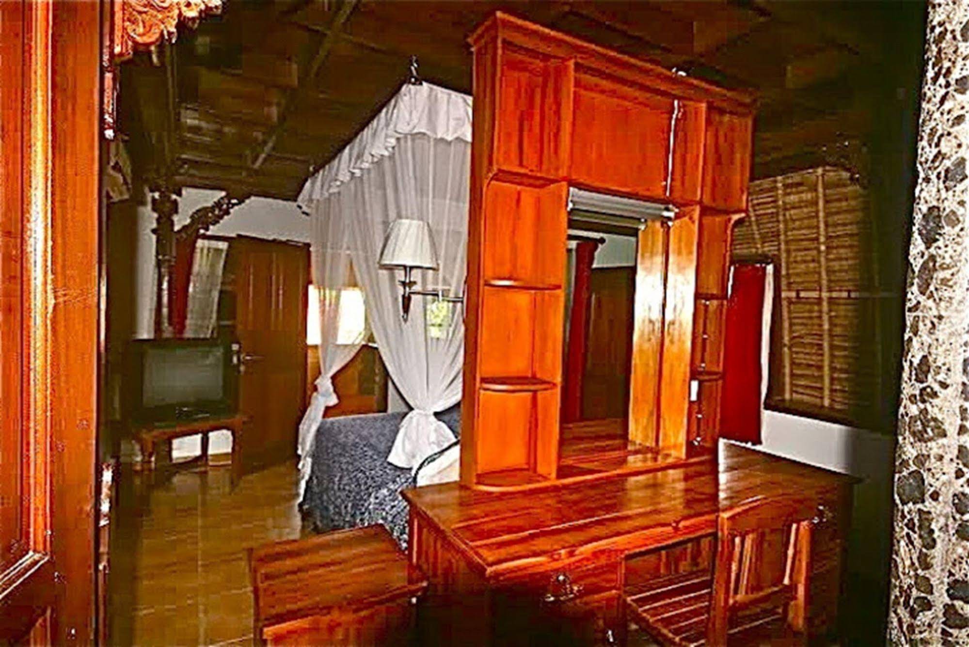 Aahh Bali Bed & Breakfast Jimbaran