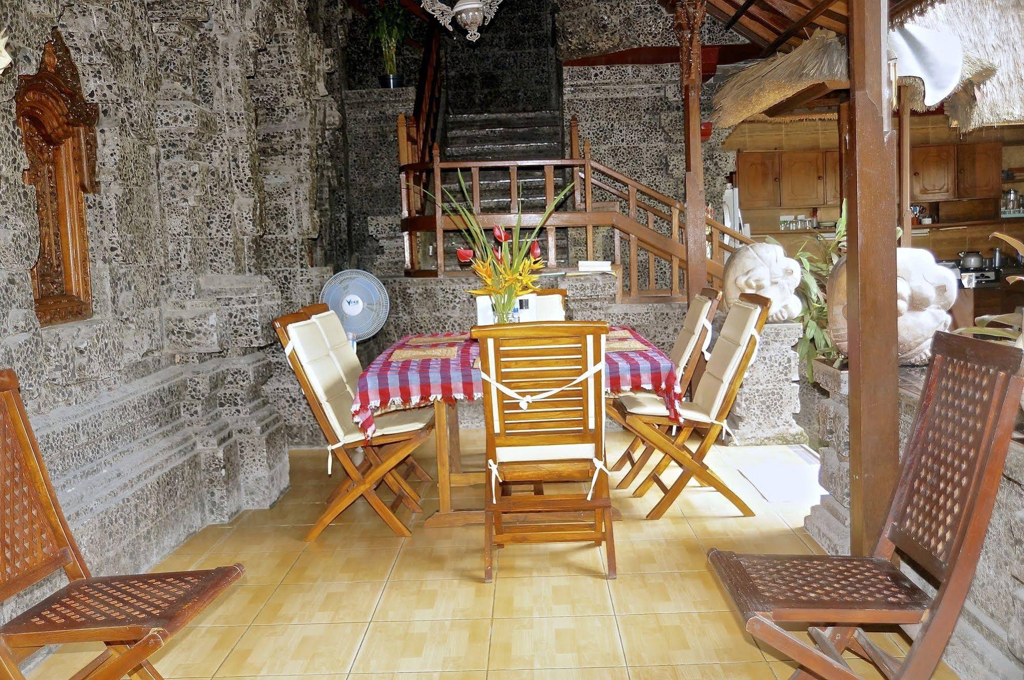 Aahh Bali Bed & Breakfast Jimbaran