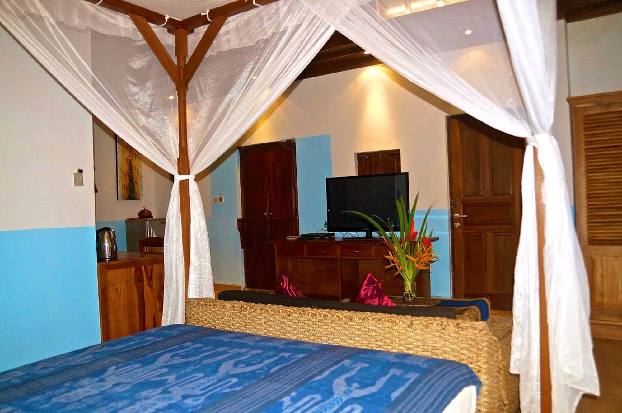Aahh Bali Bed & Breakfast Jimbaran