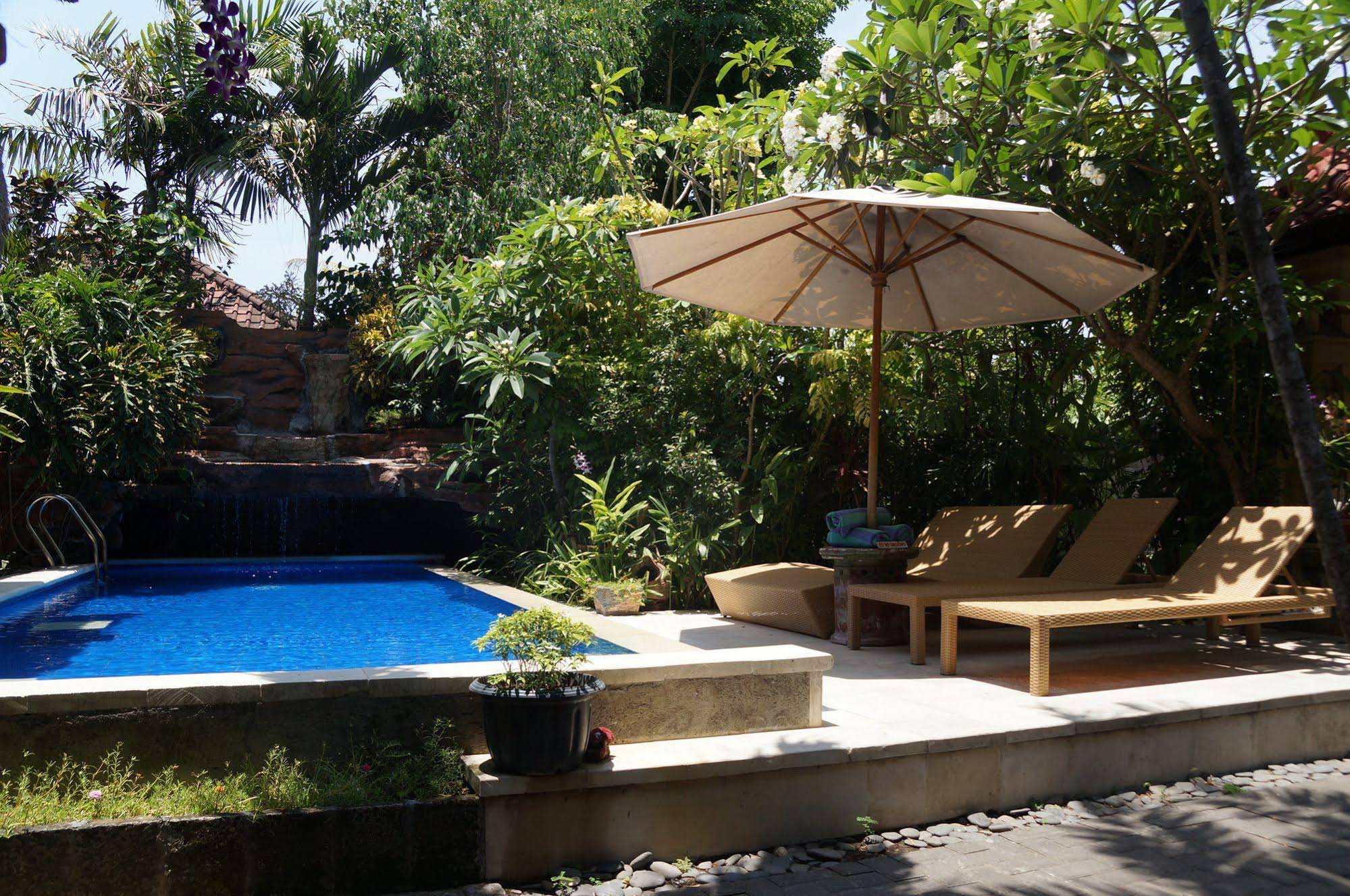Aahh Bali Bed & Breakfast Jimbaran