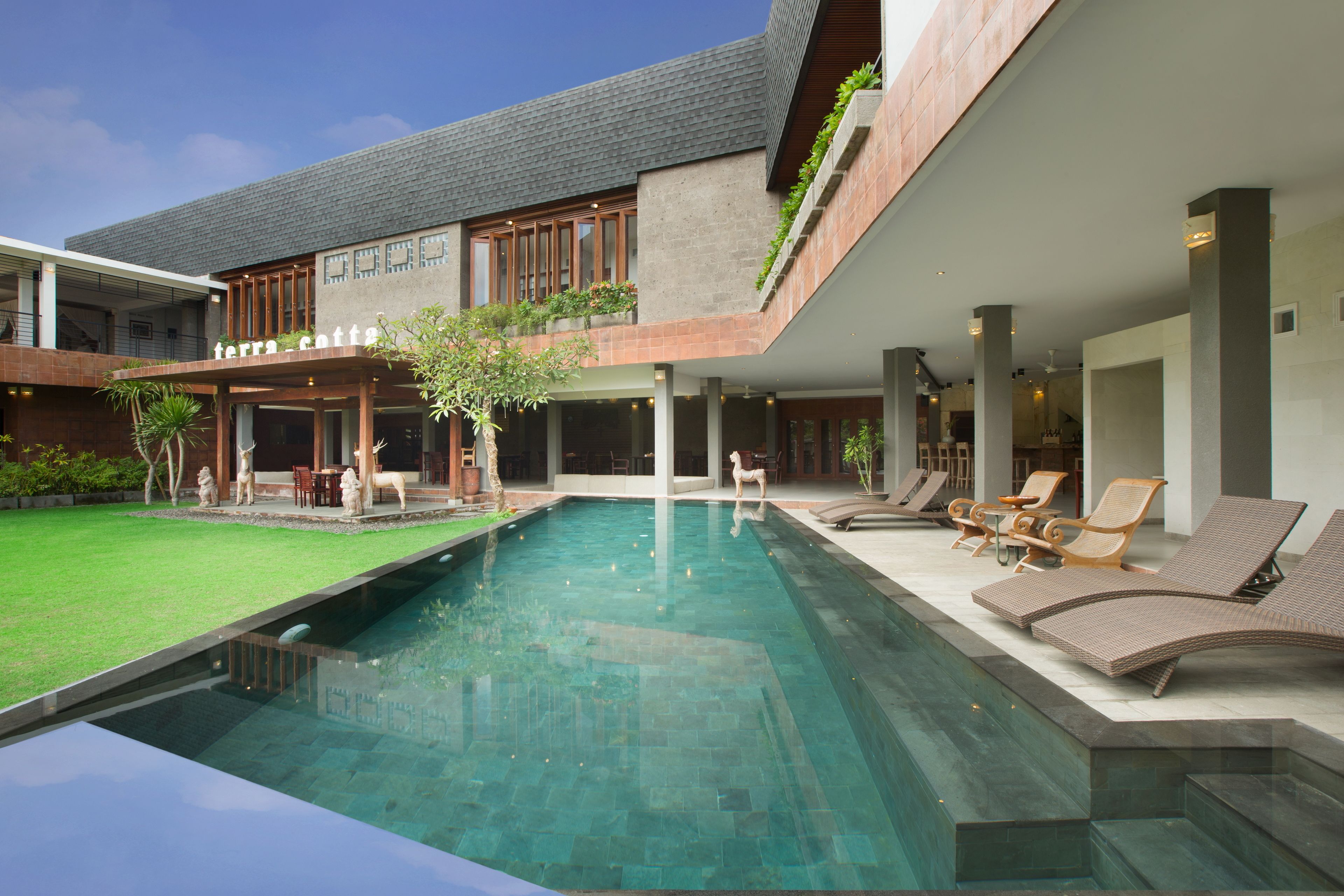 Alindra Villa