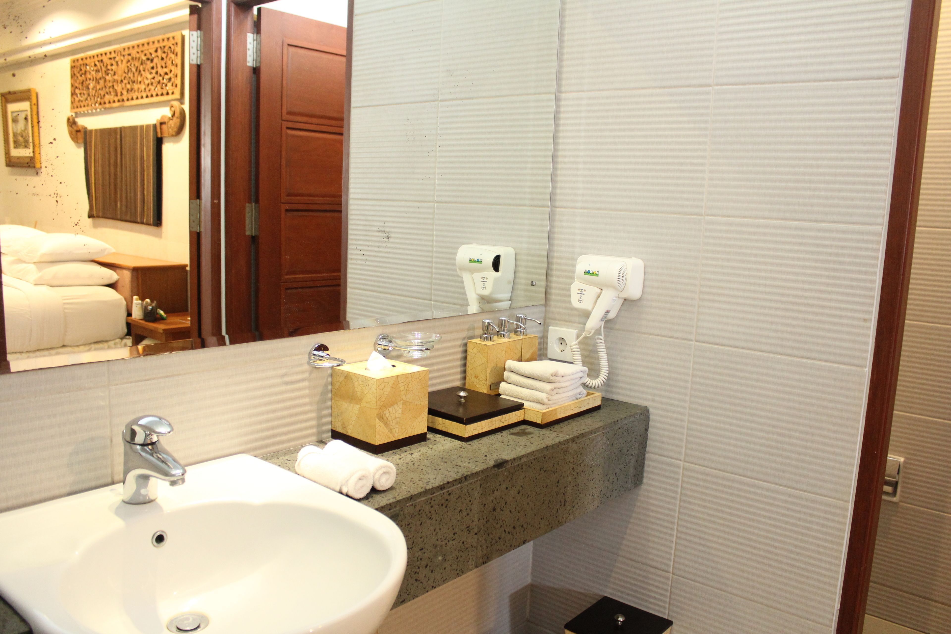 Alindra Villa