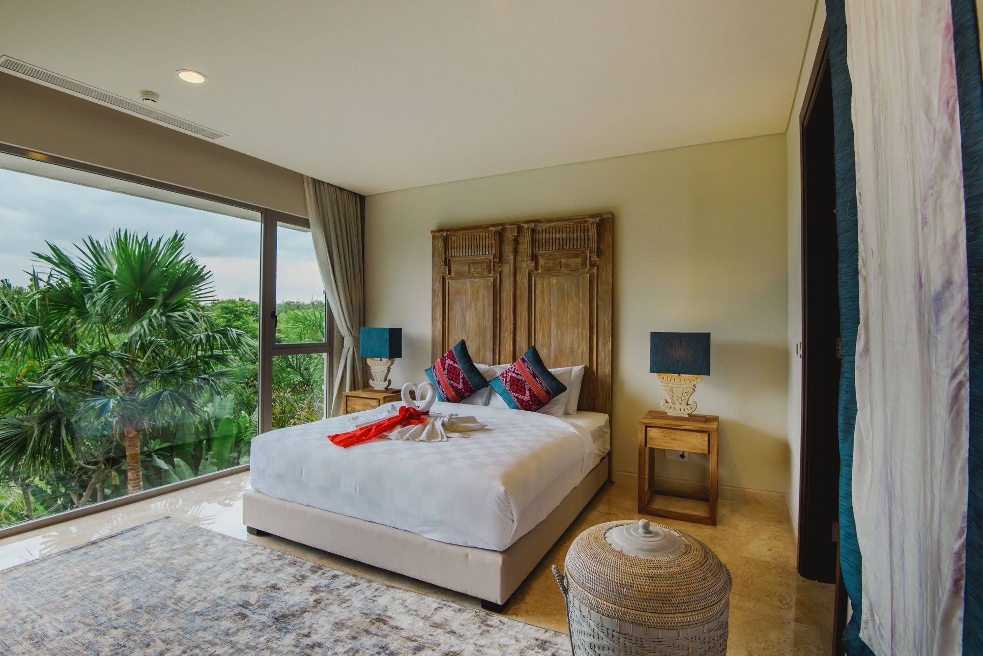 AYANA Residences