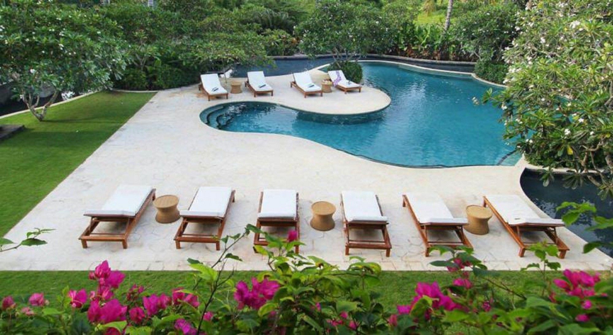 AYANA Residences