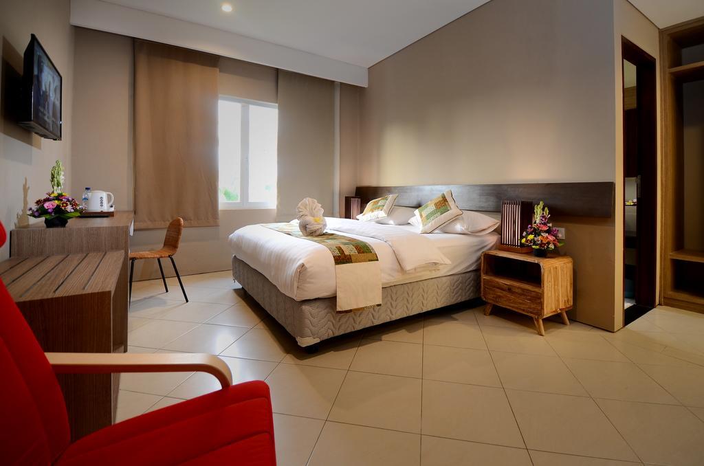 Bali Breezz Hotel