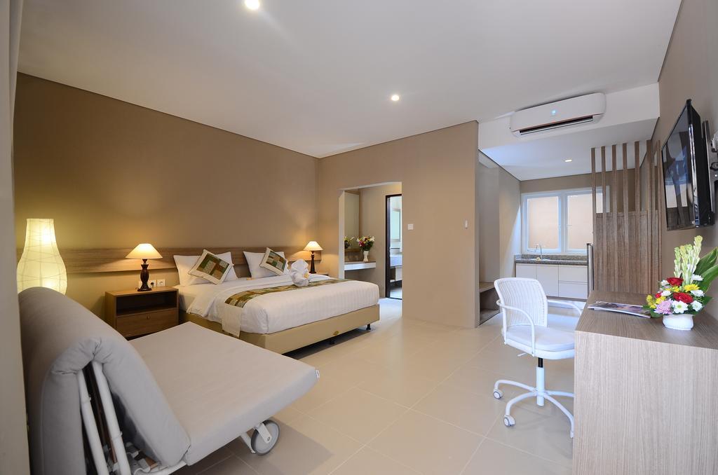Bali Breezz Hotel