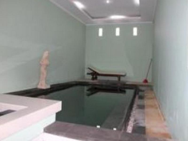 Bali Kansai Guest House