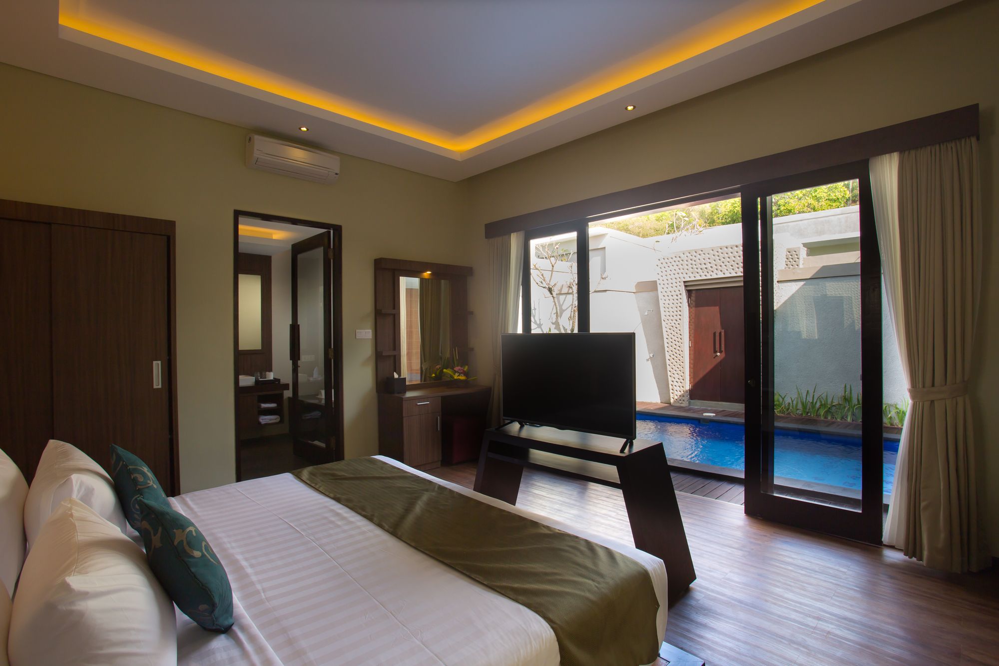 Buana Bali Luxury Villas And Spa