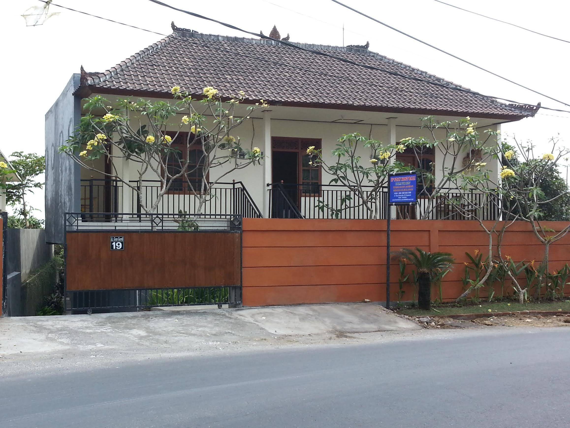 Dstay Kost Bali