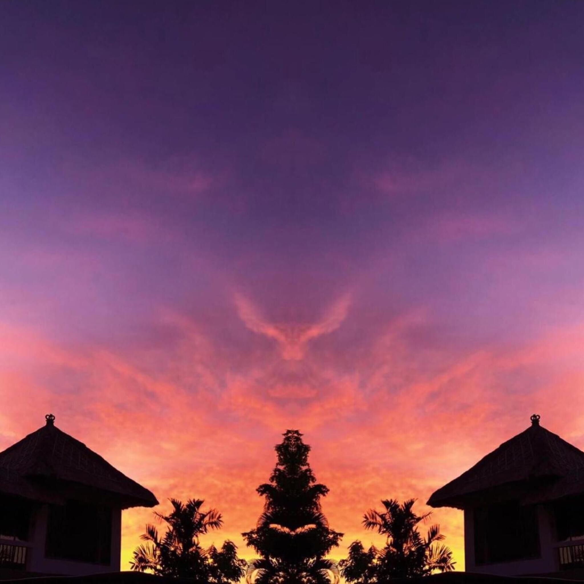 Hill Dance Bali American Hotel