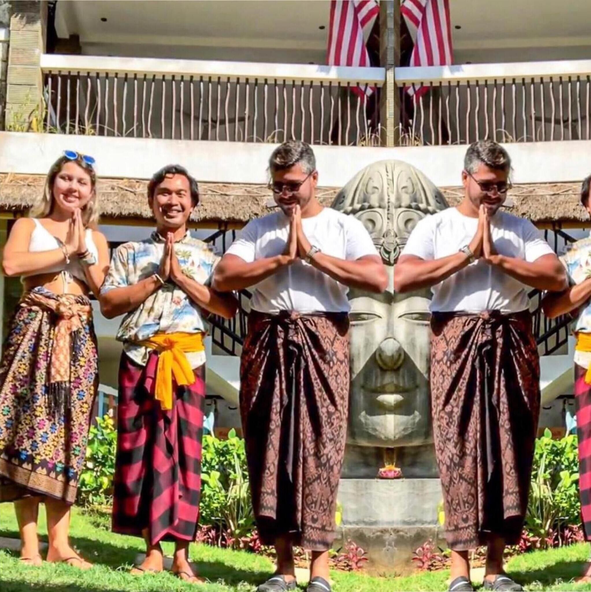 Hill Dance Bali American Hotel