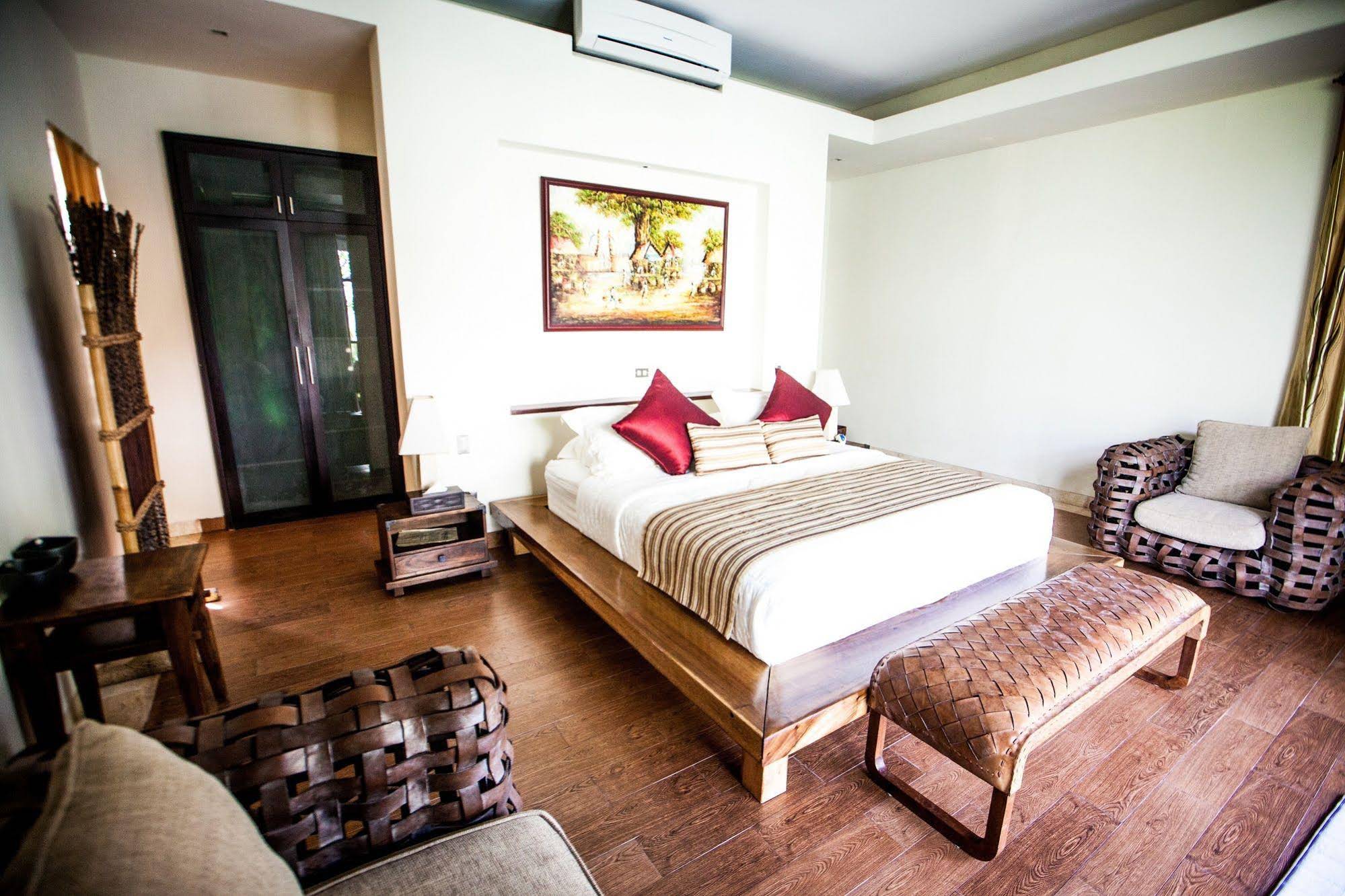 Jimbaran Beach Fullmoon Villa
