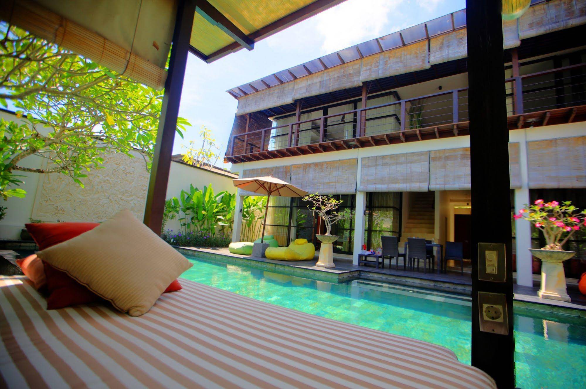 Jimbaran Beach Fullmoon Villa